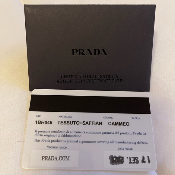 Authentic Prada Nylon Re-Edition 2000 Shoulder Bag with matching headband - Picture 8 of 16